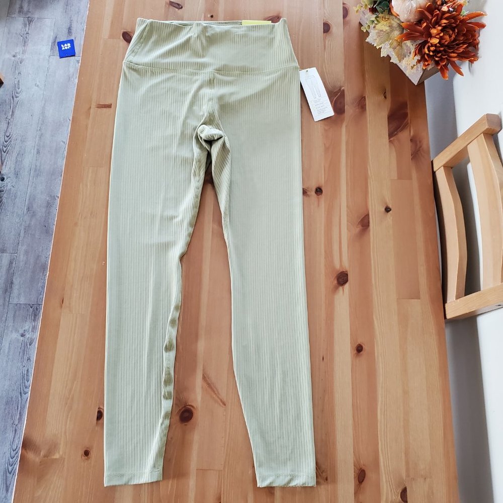 All in Motion - Women's Ultra High-Rise Rib Leggings Olive Green Size M Reg - Picture 9 of 13